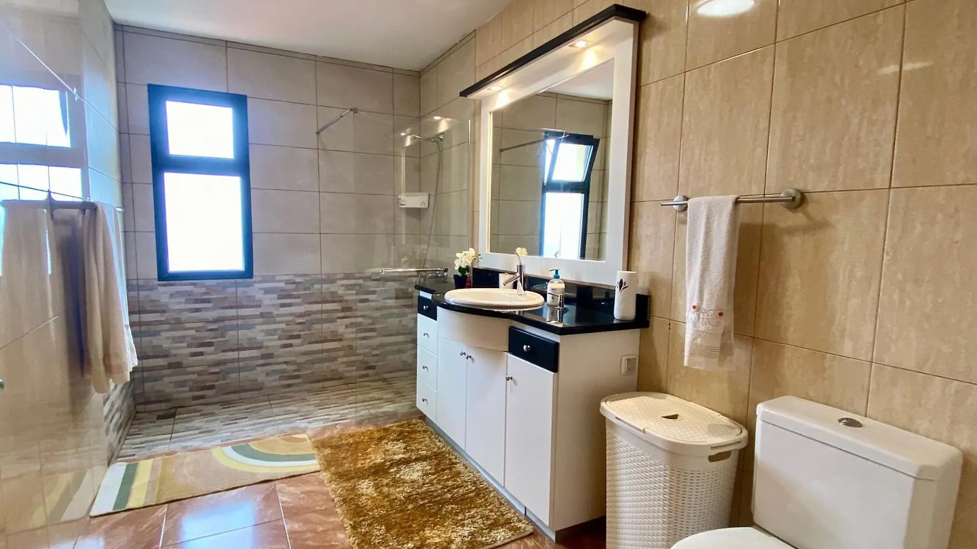 Casa Gomes Villa Calheta  Holiday home Calheta (Madeira)